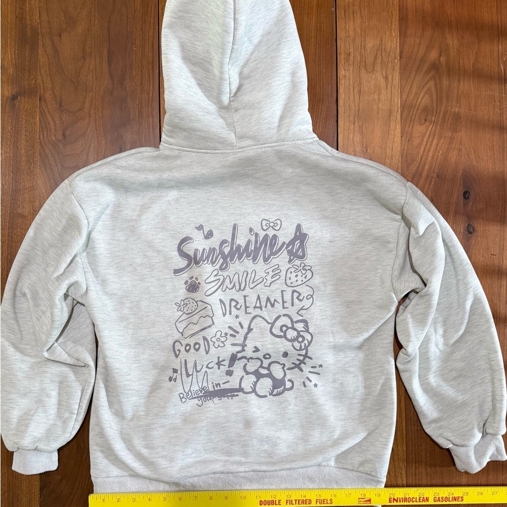 Gray Graphic Hoodie Pockets Hello Kitty Dreamer Believe Size Medium